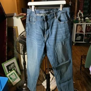 Amazon Essentials mens 40 x 30 skinny blue jeans like new